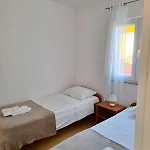 Apartmani Marino Lägenhet