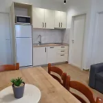 Lägenhet Apartmani Marino