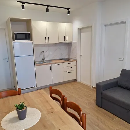 Marino Apartman Privlaka