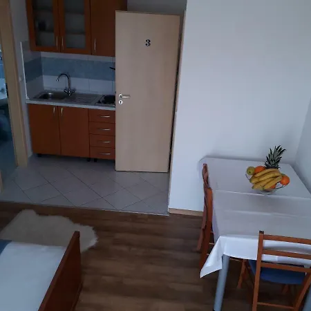 Apartment Apartmani Marino *