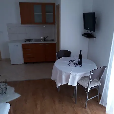 Apartment Apartmani Marino *